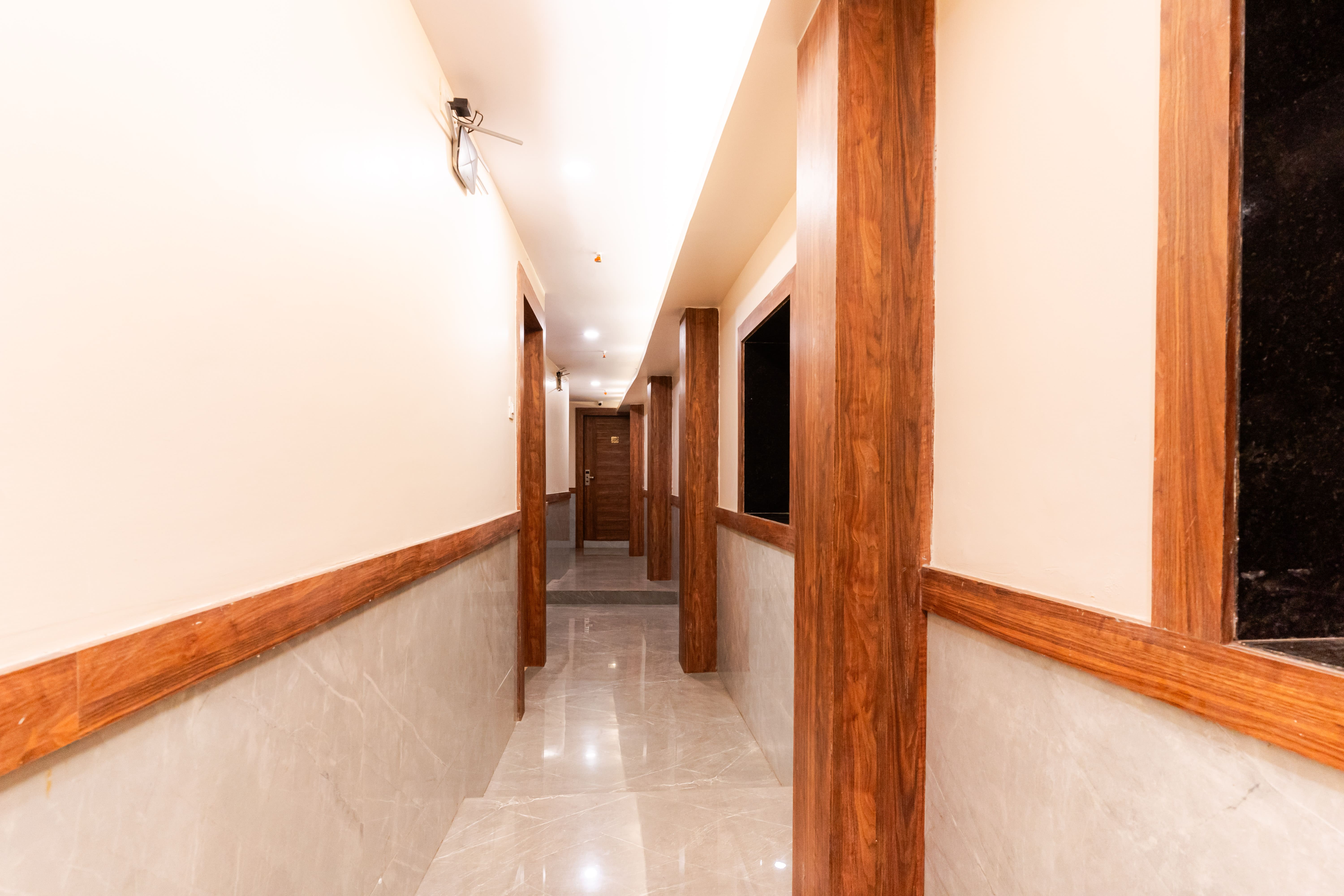 Itsy Hotels Elegant,Mandvi,3 star
