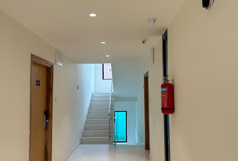 western suites hi tech city