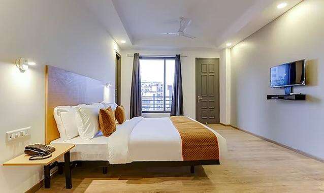 Fabhotel Wedding Hut 51,L-01, Mayfield Garden, Sector 50,3 star