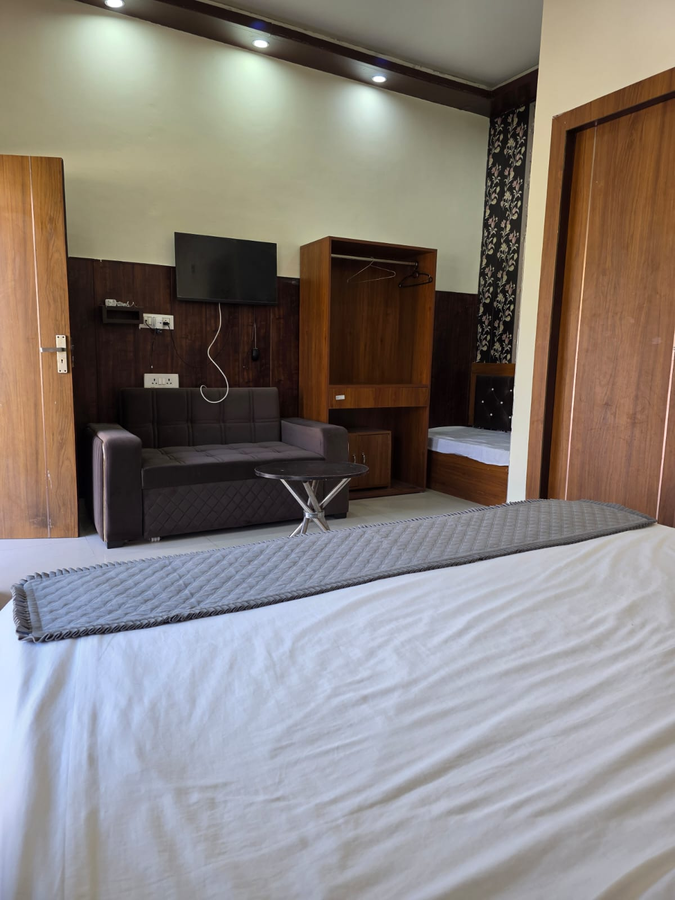 the jungle castle resort