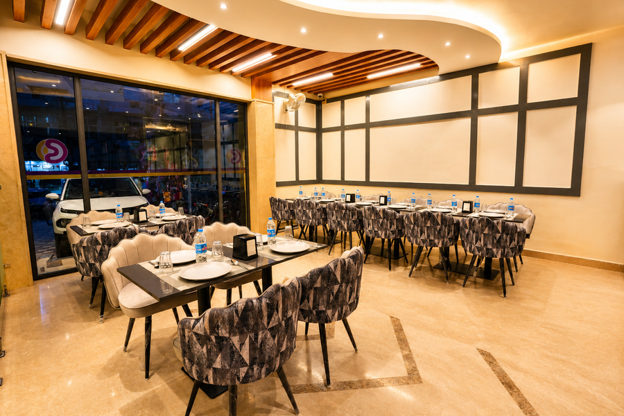Click Sunburry Hotel Katra,Main Market Katra ,3 star
