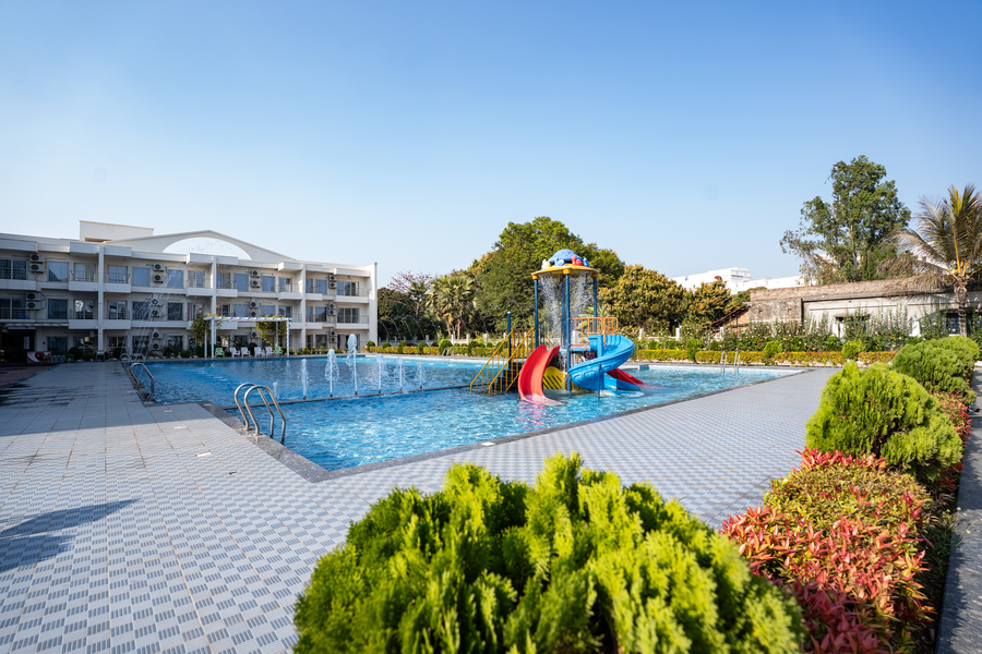 royal gitanjali resort and spa