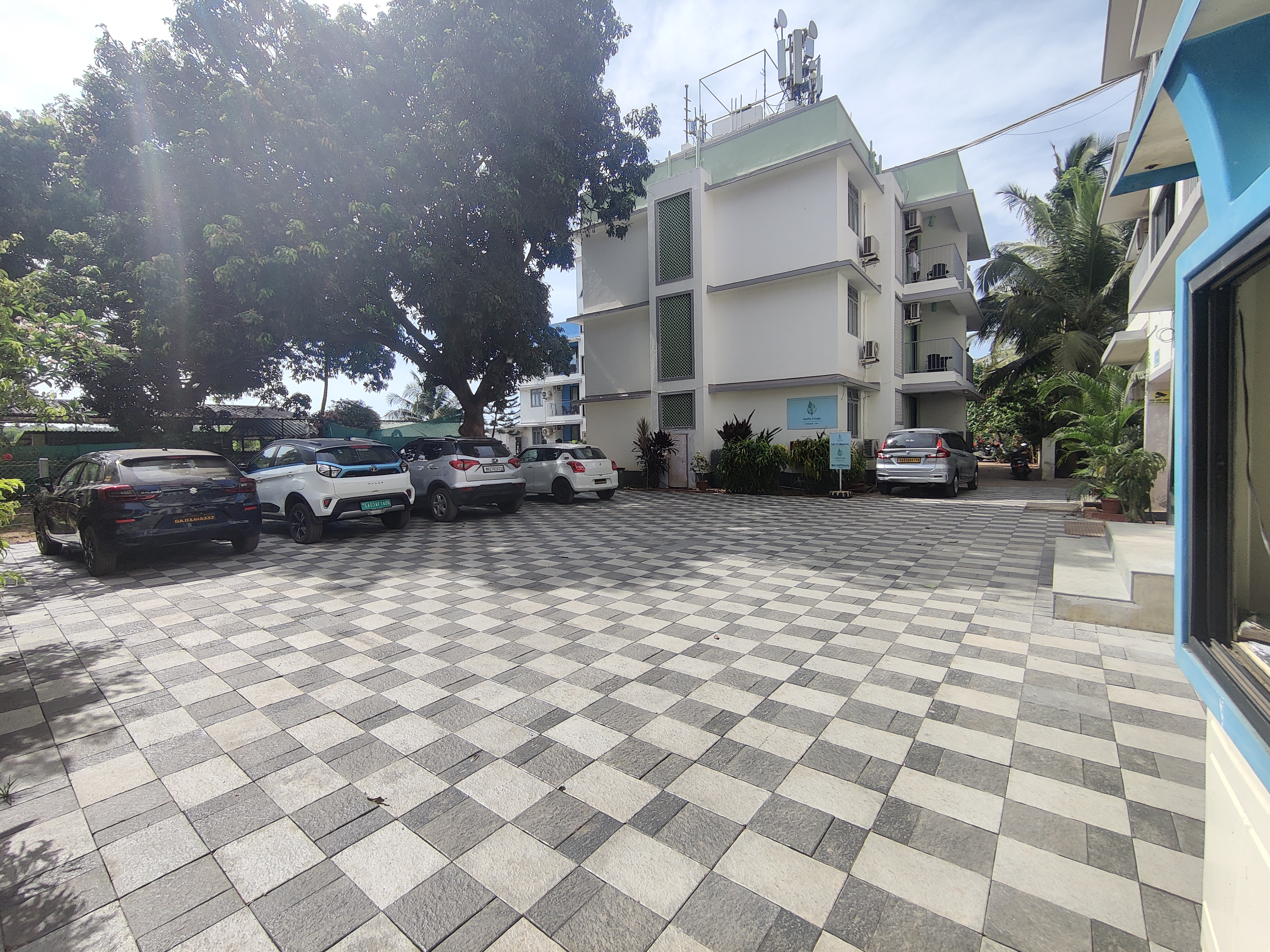Aastha Escape Resort,Calangute>>Baga,3 star