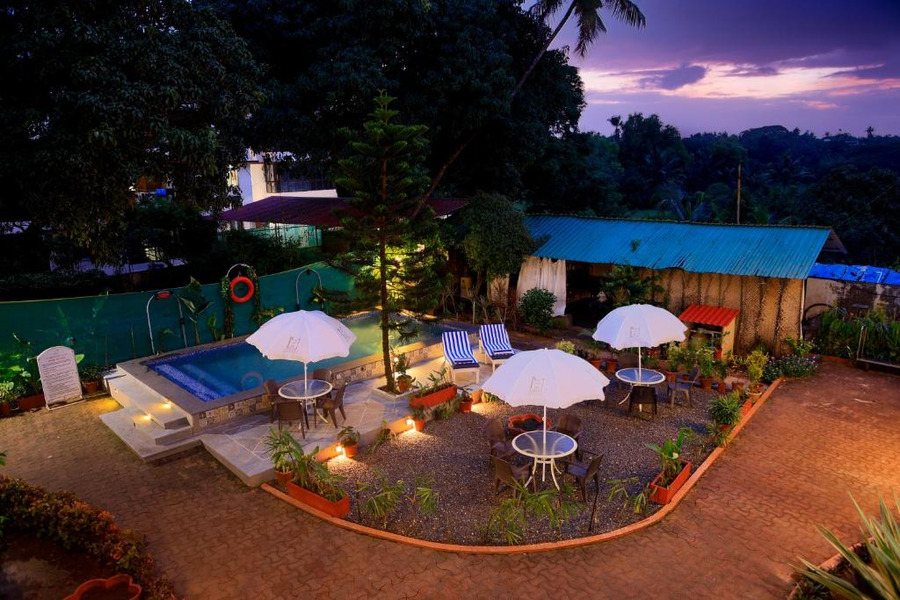 aastha escape resort