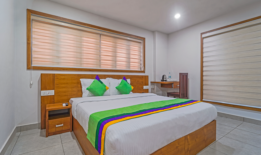 Treebo Regalia Inn Civil Station,No 413,413A-E,413D1-D5,413E1-E5,Ward No6,Madathumpadi,Opposit Civil Station,Kalpetta,Wayanad,Kerala -673122,3 star