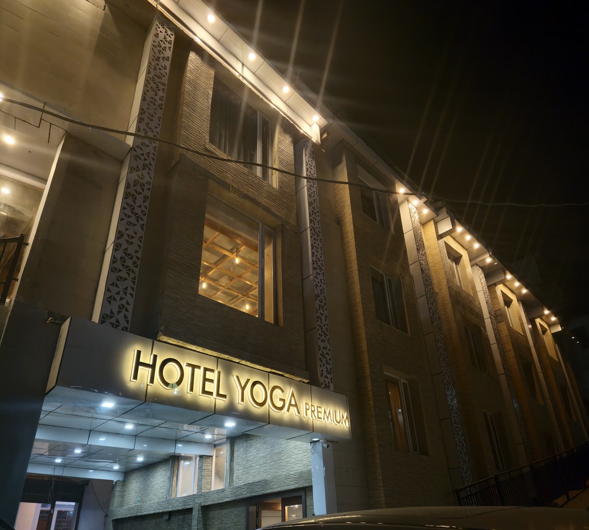 Hotel Yoga Badrinath Dham