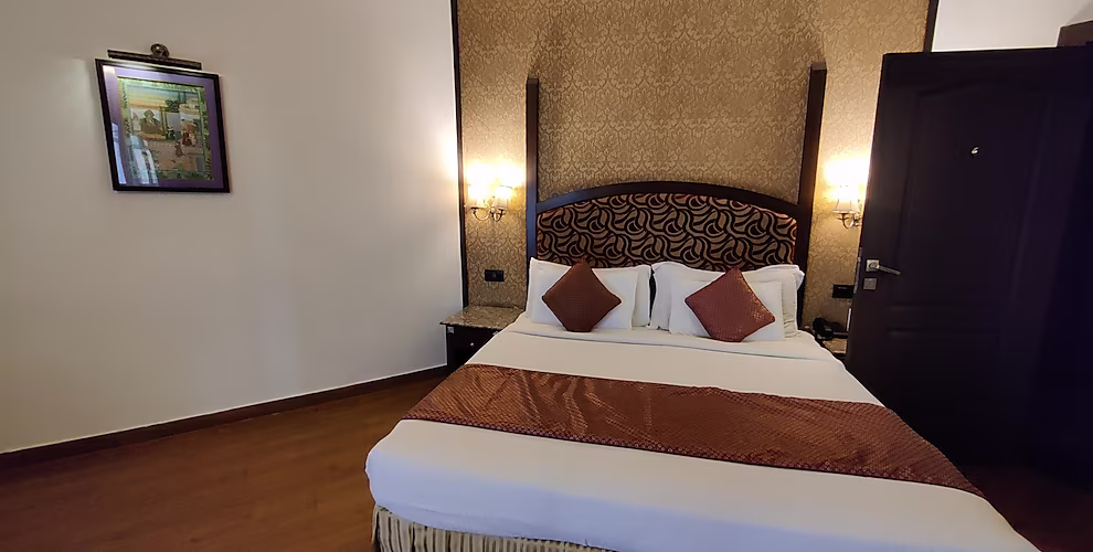 hotel arif castles