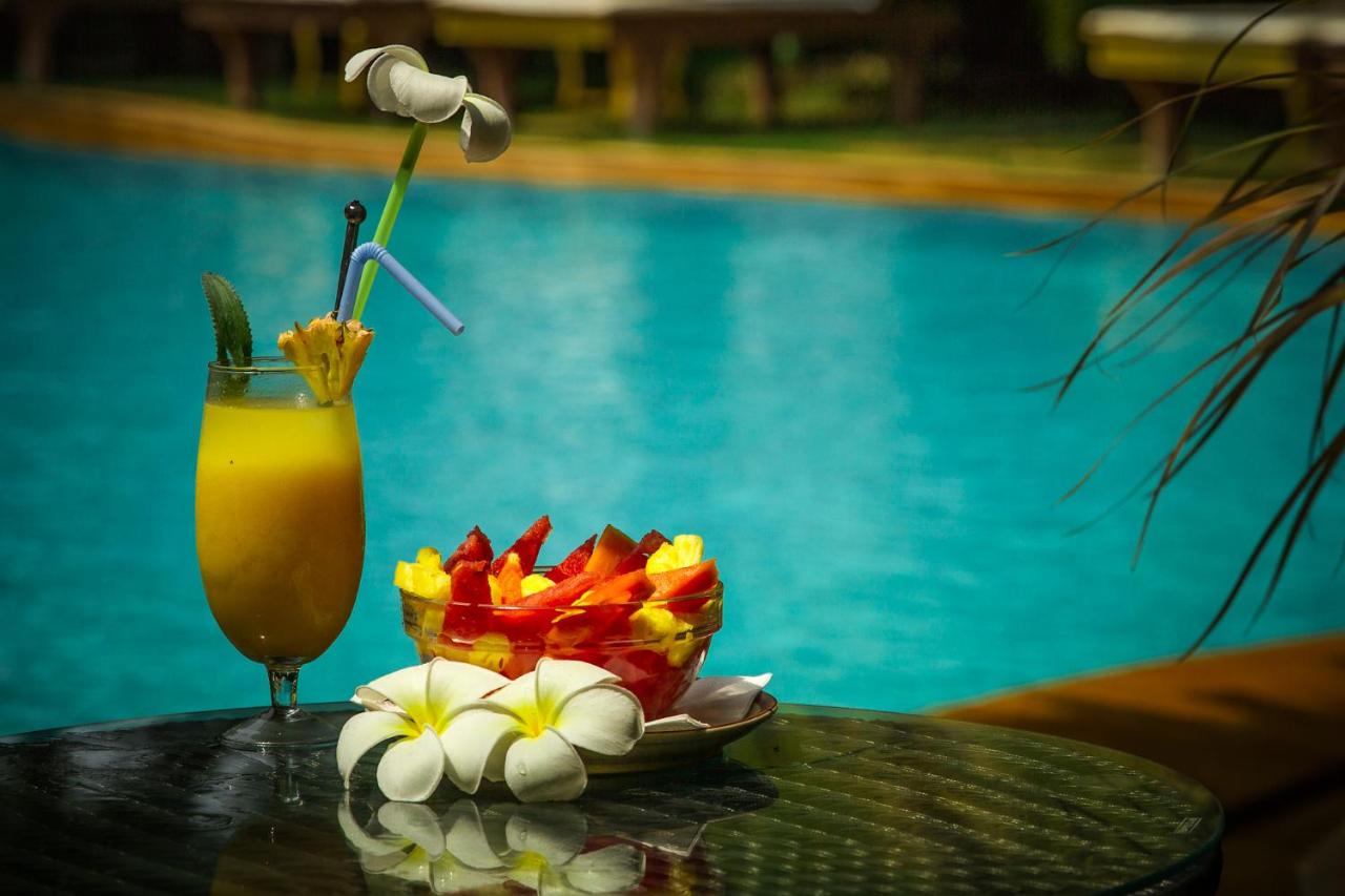 Papa Jolly Eco Resort,Morjim,3 star