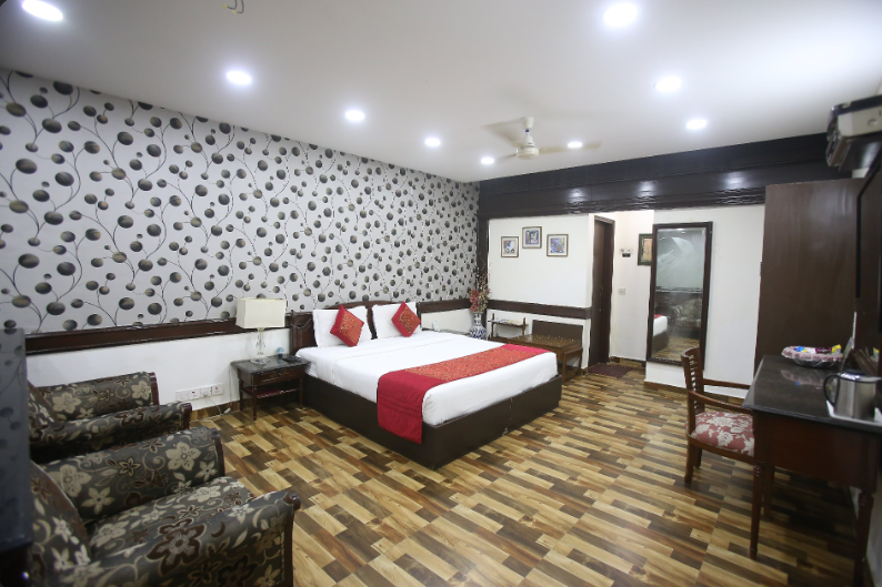 hotel amar inn by quadis lajpat nagar