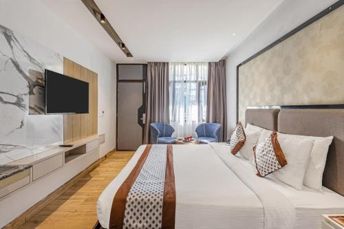 Sterling Legacy Shimla,The Mall Road,3 star