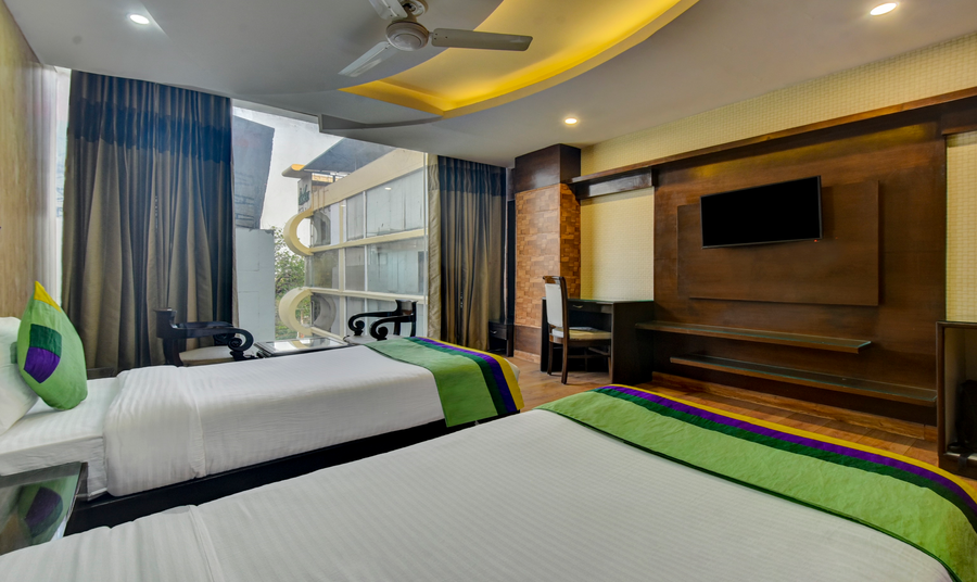 Treebo Elysee, Patel Nagar,1, 4, Saharanpur Rd, Near Mata Wala Bagh, Patel Nagar, Dehradun, Uttarakhand, Patel Nagar, Dehradun, Uttarakhand 248001,3 star