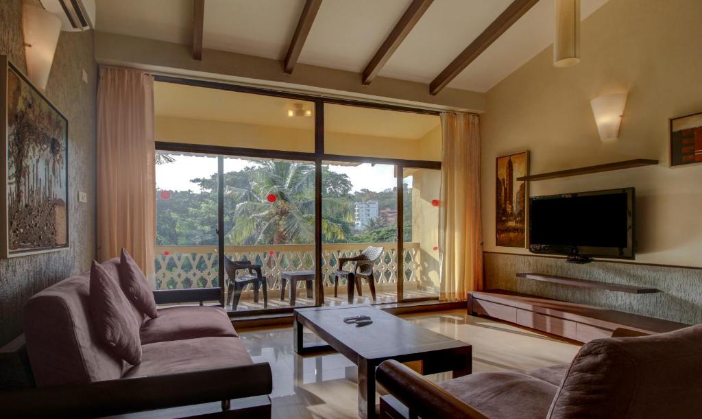 golden landmark green valley beach resort