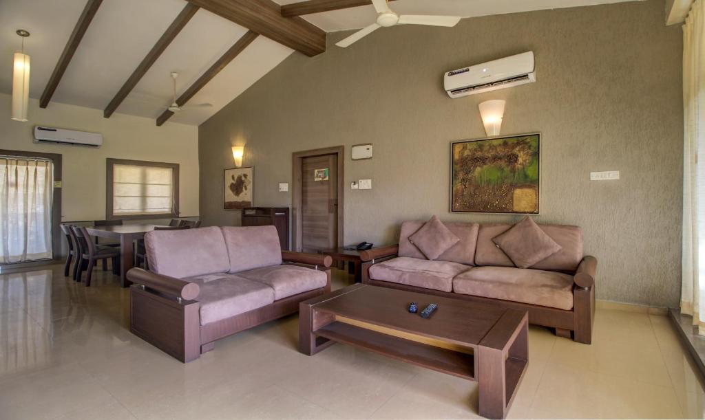 golden landmark green valley beach resort