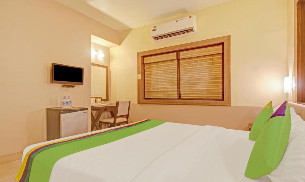 golden landmark green valley beach resort