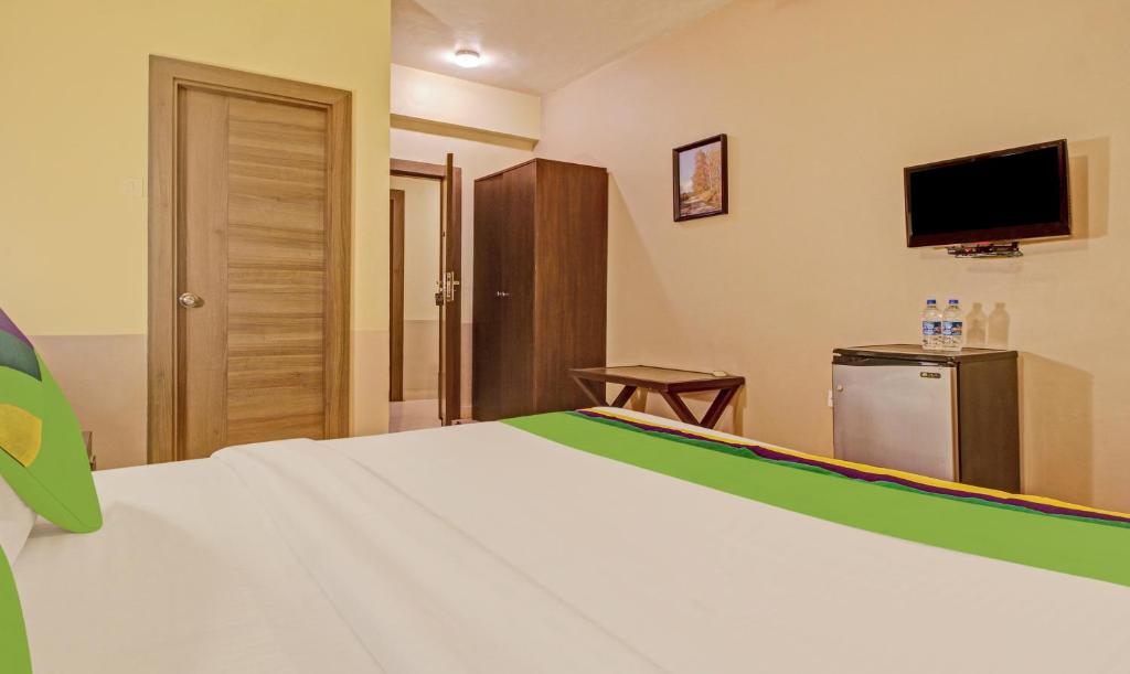 golden landmark green valley beach resort