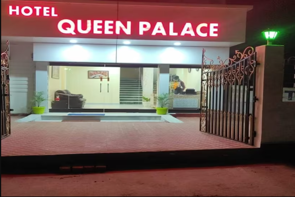 Hotel Queen Palace