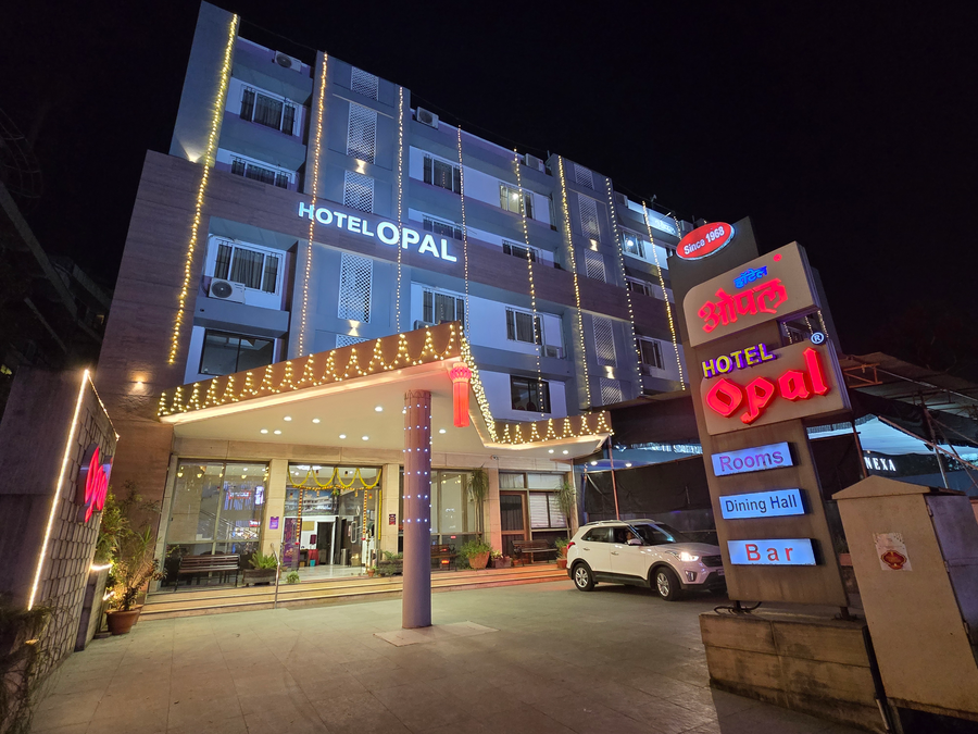 Hotel Opal Kolhapur,Old Pune-Bangalore Highway,3 star