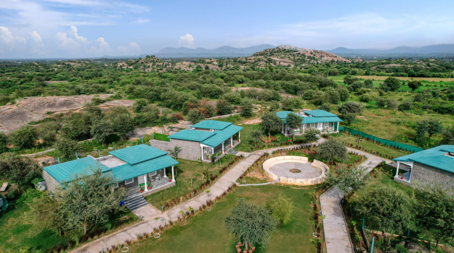 The Jawai Leopard Kingdom By Trulyy,Kothar,4 star