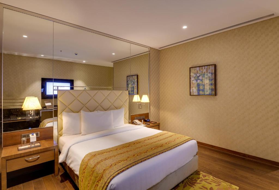 niranta airport transit hotel and lounge terminal 2 arrivals landside