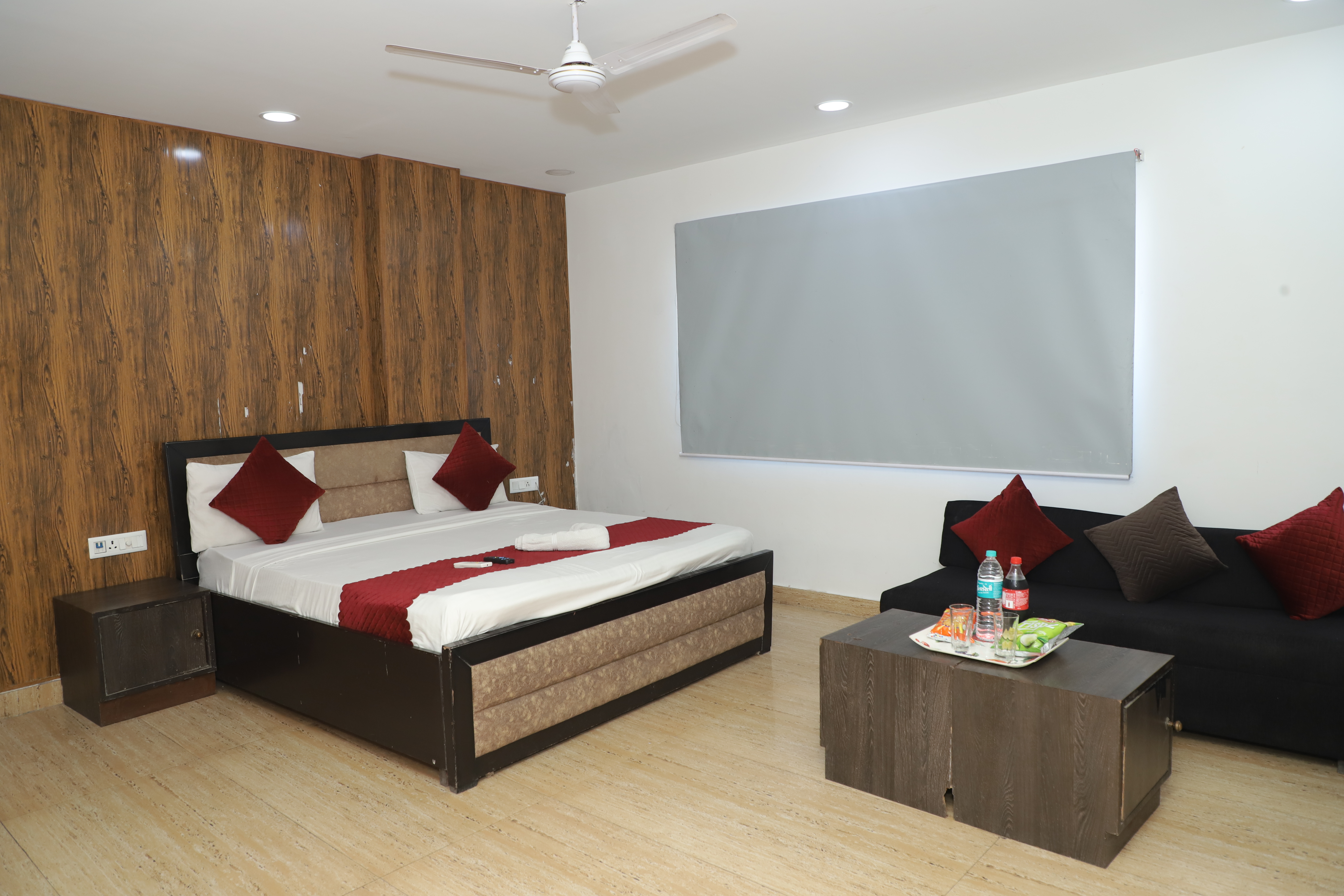 hotel crystal residency