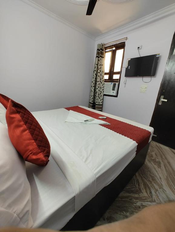 mauryan express hotel devli khanpur