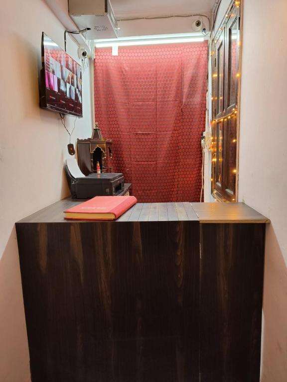 Mauryan Express Hotel Devli Khanpur,South Delhi,3 star