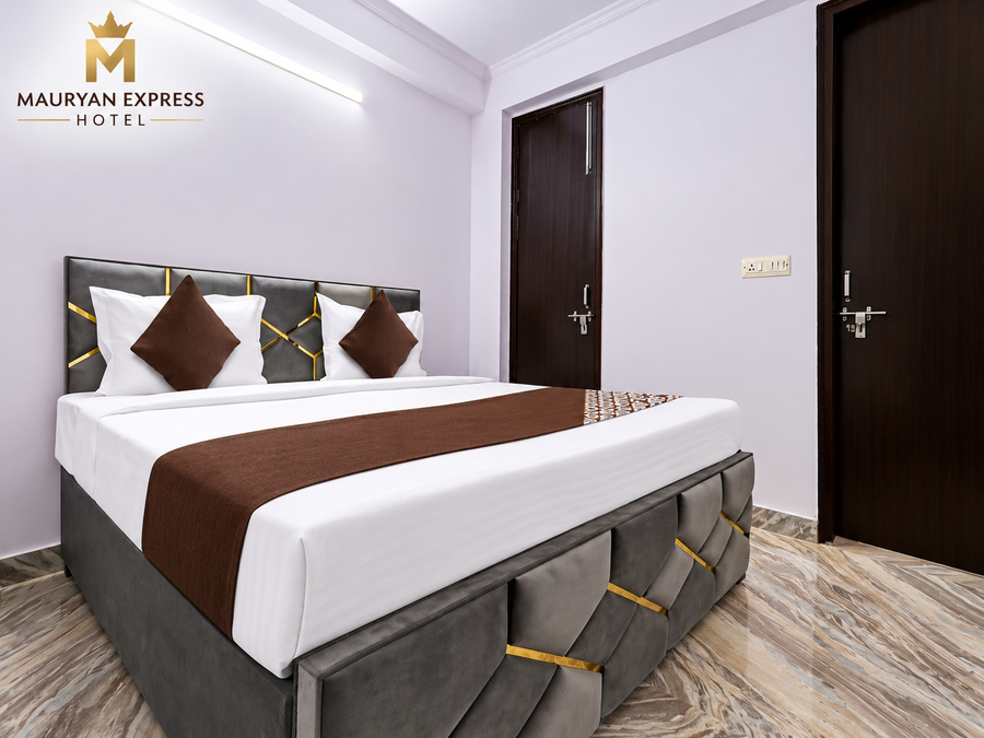 mauryan express hotel devli khanpur