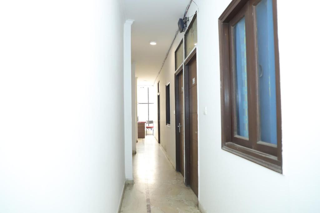 Hotel Pearl Residency Inn,Malviya Nagar,3 star