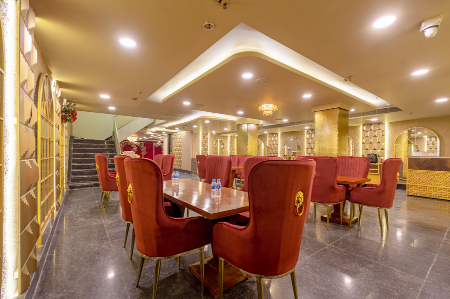 the pratiq luxe paschim vihar