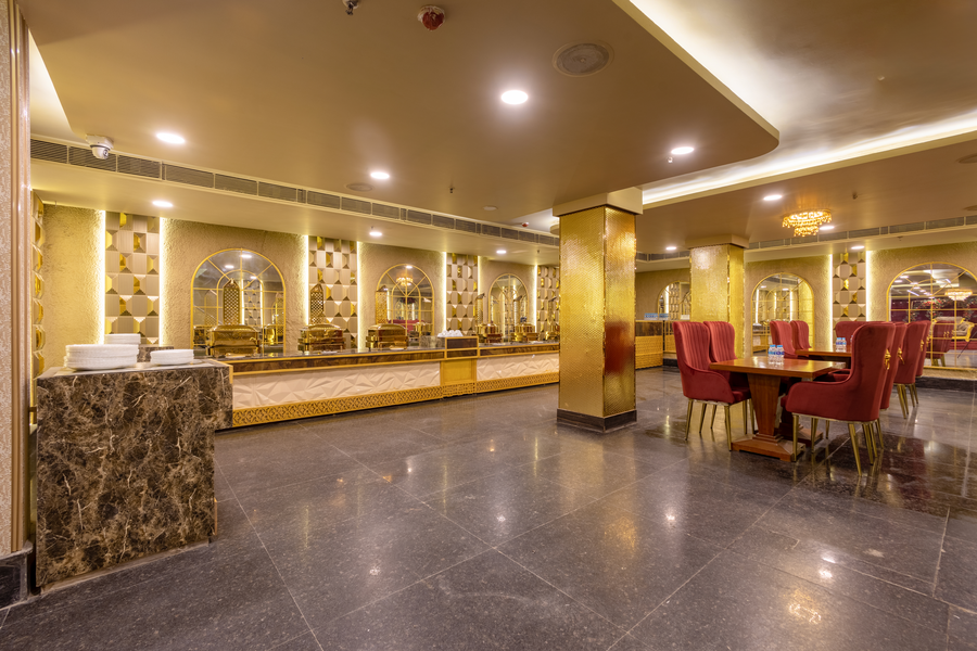 the pratiq luxe paschim vihar