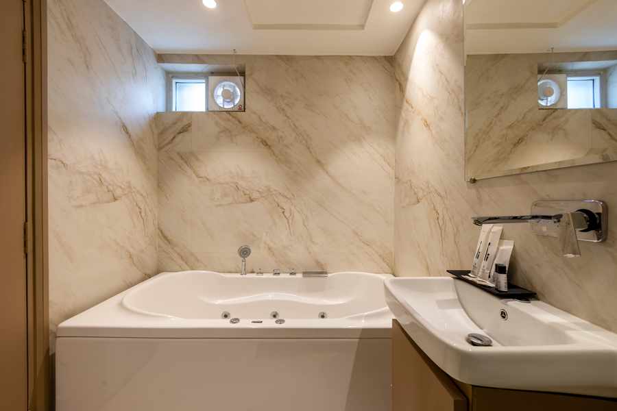 the pratiq luxe paschim vihar