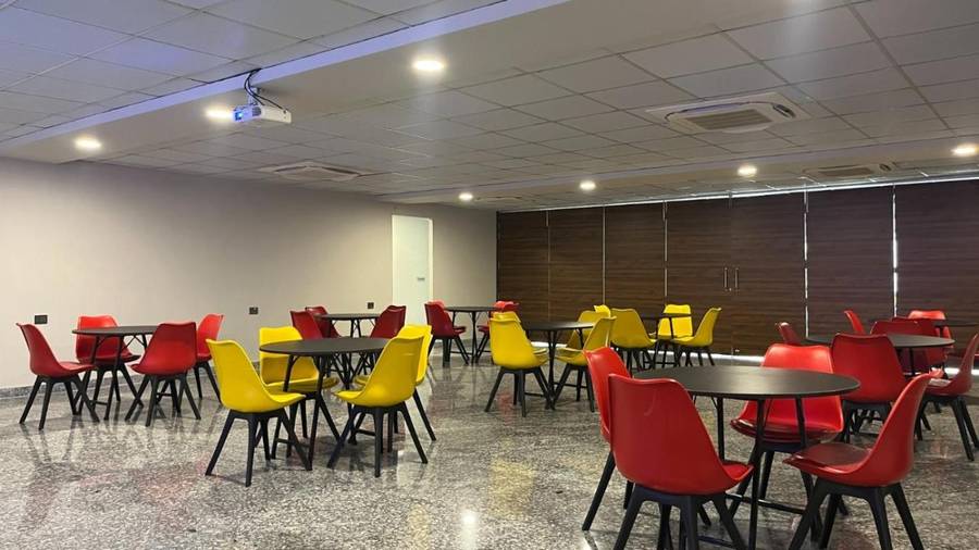 Zen Suites Gurgaon - Luxe Stays Collection,Sector 14,3 star