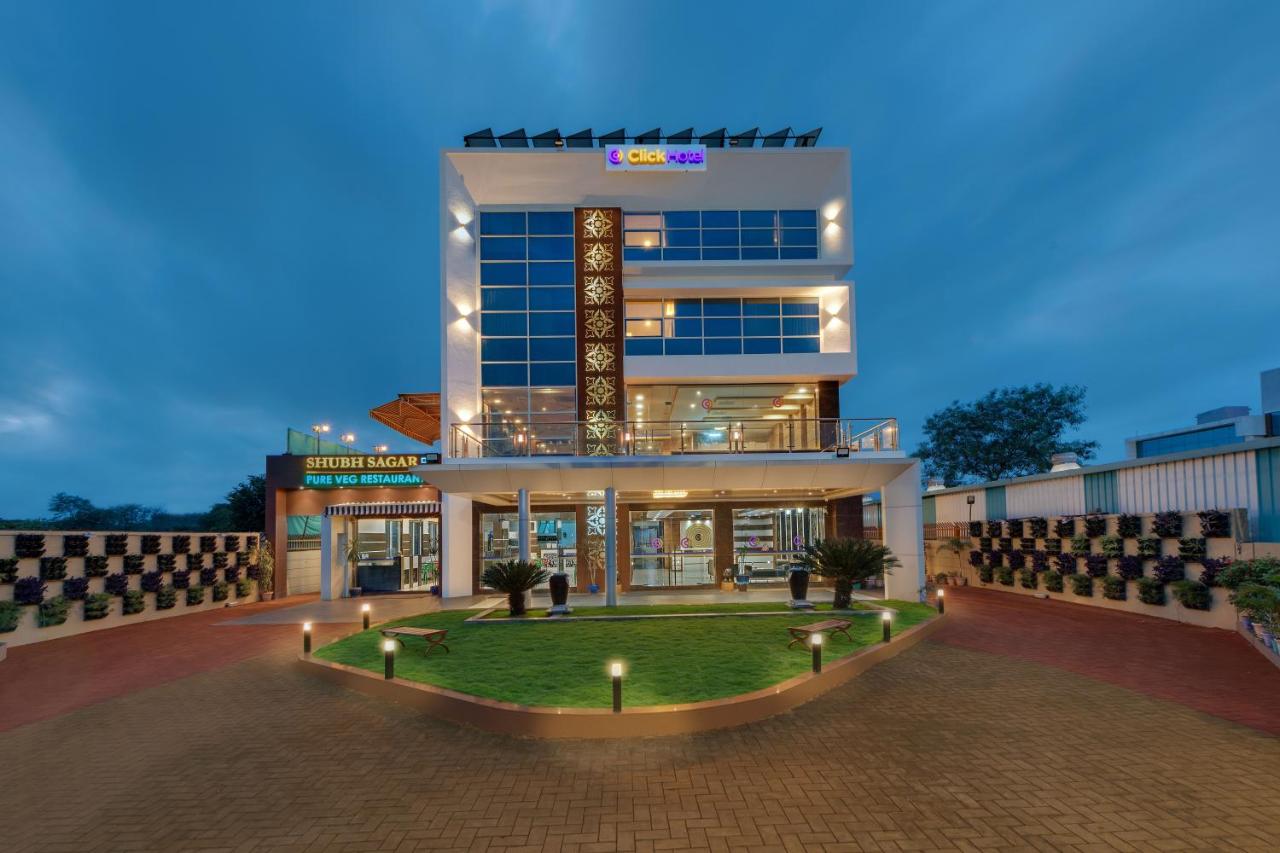Click Hotel Sagar Plaza