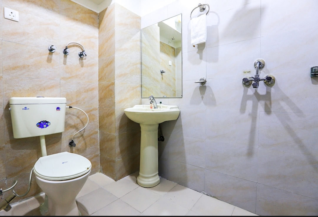Hotel Venus,Dargah Bazar Ajmer Rajasthan 305001,2 star