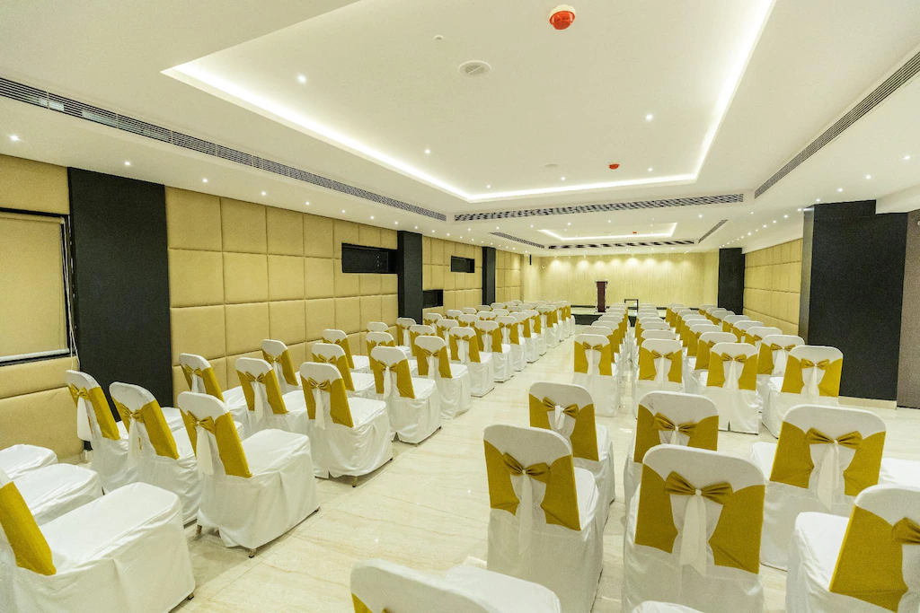 Grand Seasons -The Business Hotel,Outerring Road,3 star