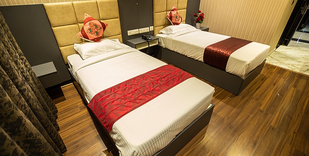 grand seasons the business hotel