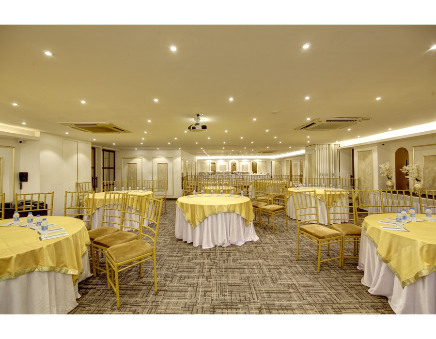 Hotel Town Pallace Patel Nagar Delhi,East Of Kailash,3 star