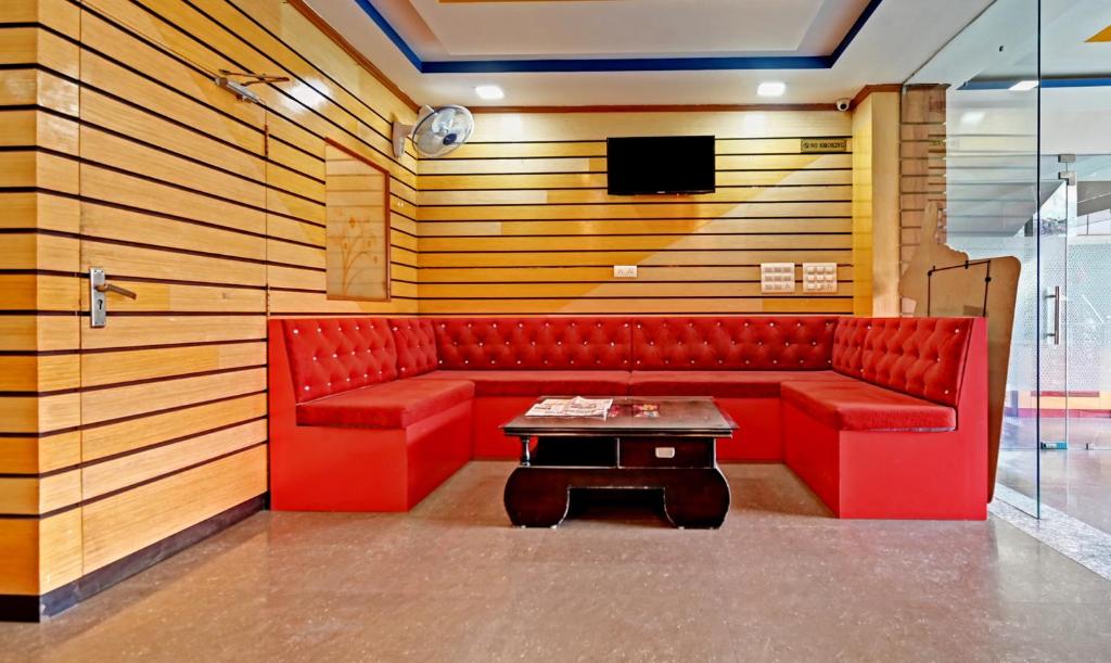 Hotel Airport View,Jhalana Doongri>>Jaipur,3 star