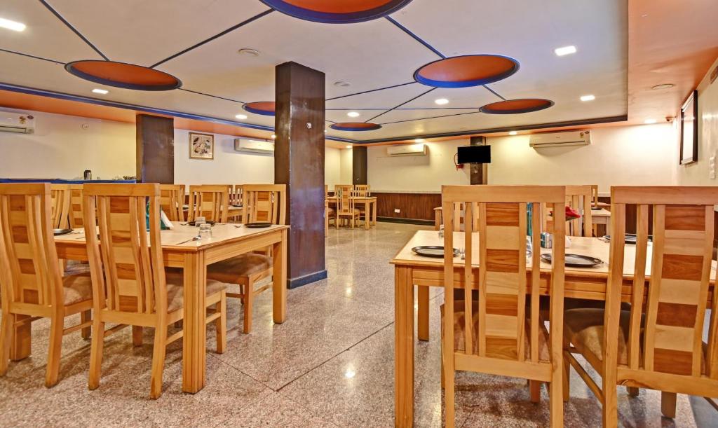 Hotel Airport View,Jhalana Doongri>>Jaipur,3 star