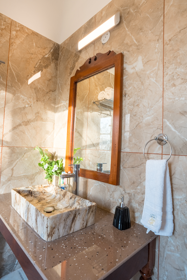 seclude nahan bantony cottage