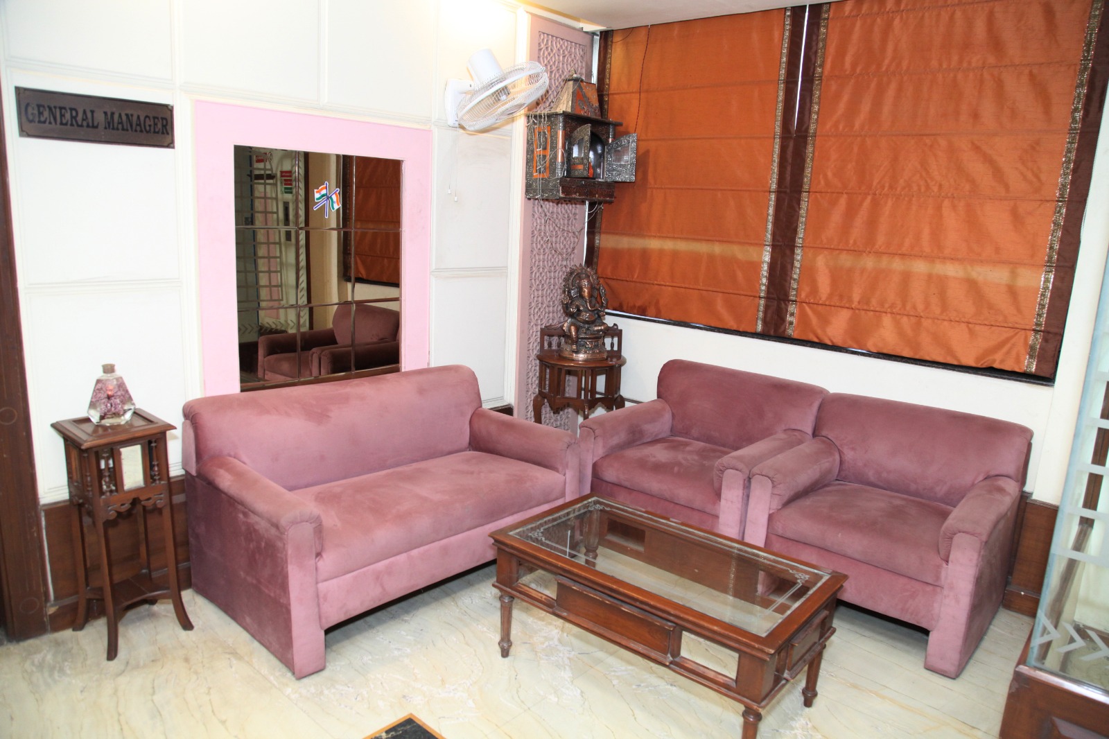 Hotel Metro Regency,3Rd Floor, Metro Plaza, Delhi Rd, Devpuri, Meerut, Uttar Pradesh 250001,3 star