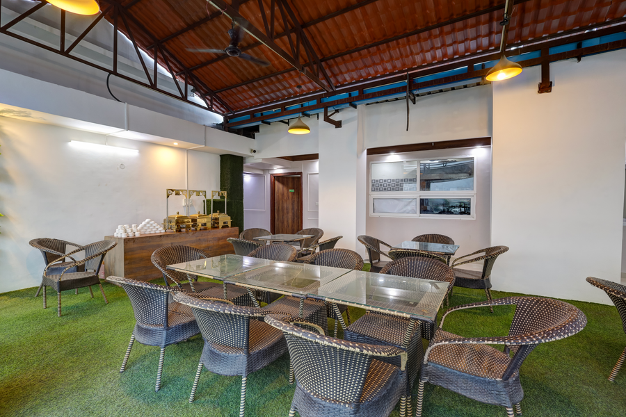 hotel vibe blu premium expressway