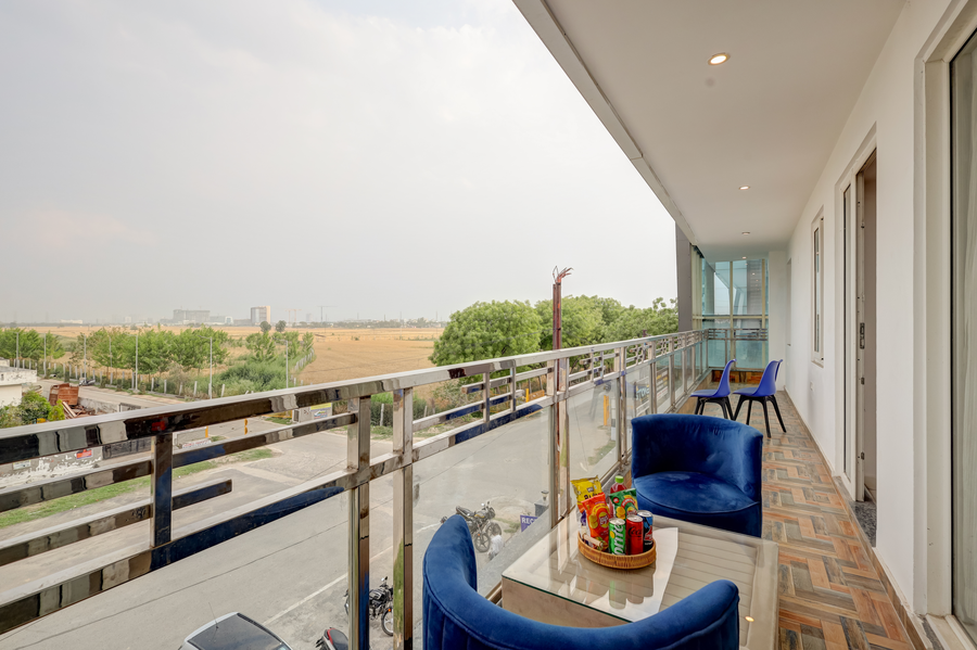 hotel vibe blu premium expressway