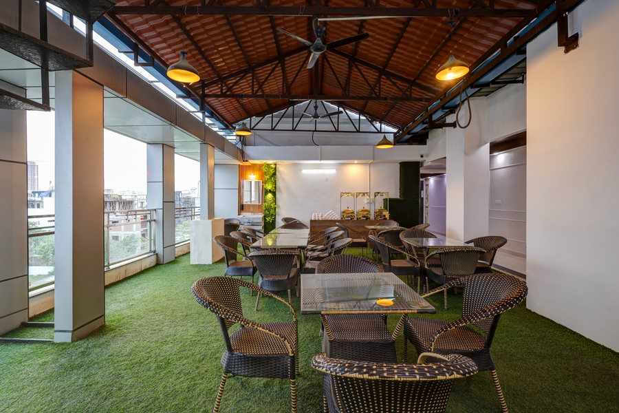 hotel vibe blu premium expressway