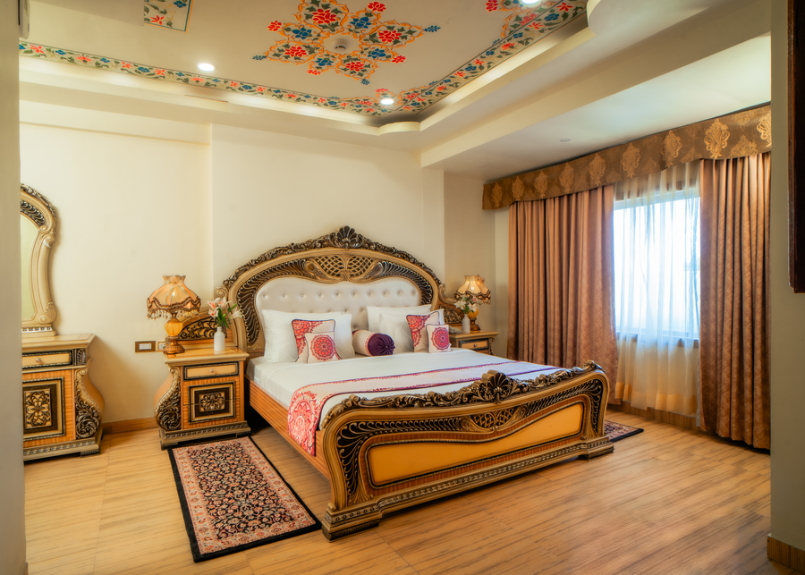 chokhi dhani the palace hotel