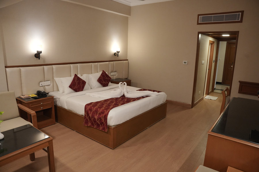 breeze residency