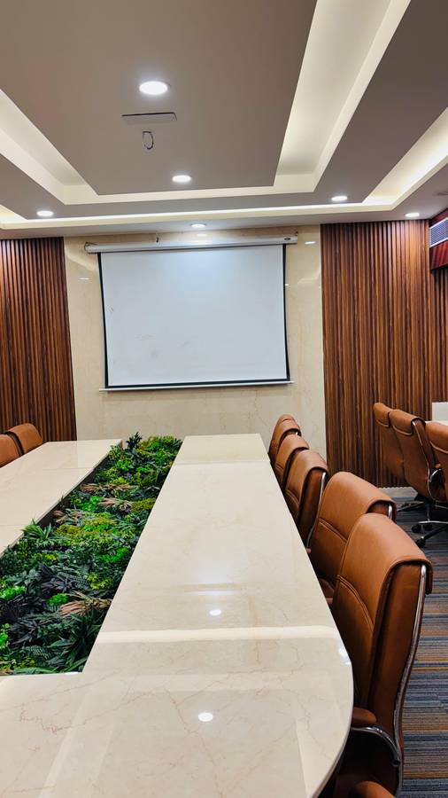 hotel shanti palace mahipalpur