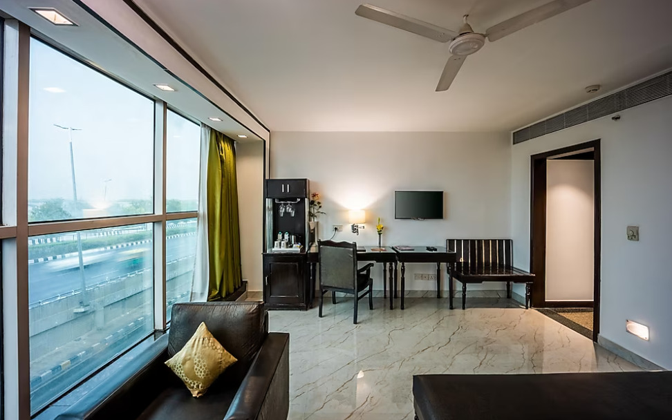 hotel shanti palace mahipalpur