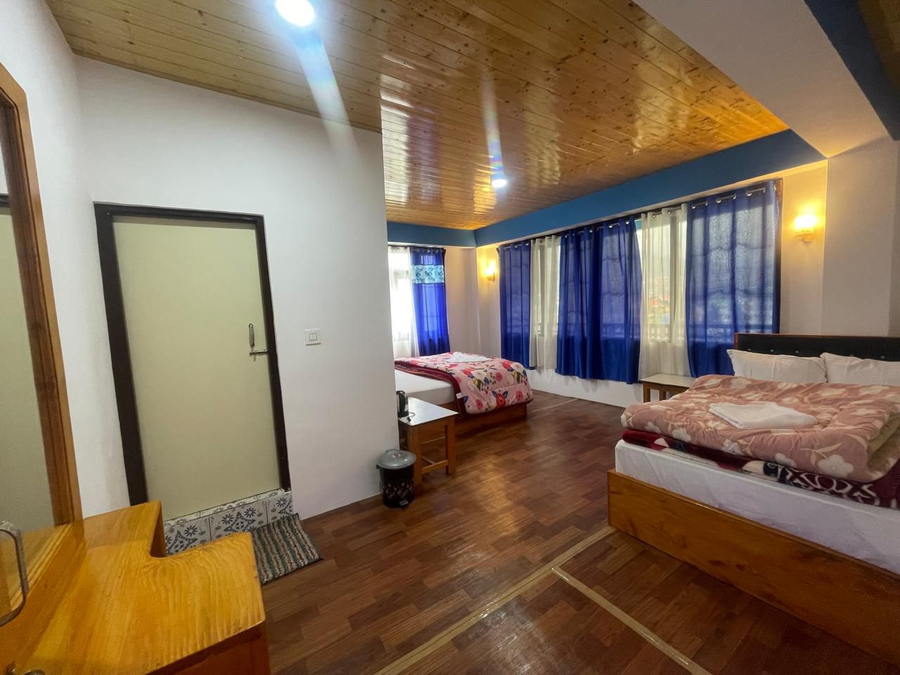 tashi tagye hotel