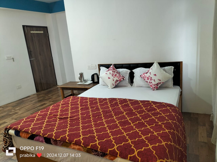 tashi tagye hotel